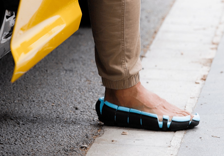 Link Flip Shoes – Next Generation Laziness (Rant Revisited 2025) Link Flip Shoes – Next Generation Laziness (Rant Revisited 2025)